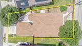 6838 Sabine Pass - Photo 33