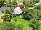 112 Avenue B - Photo 21