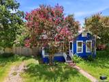 112 Avenue B - Photo 25