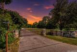 1324 Sleepy Hollow Ln - Photo 42
