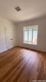 102 Cyril - Photo 10