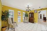 1717 Embassy Rd - Photo 16