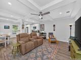 547 Belmont - Photo 6