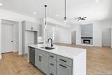 389 Rio Cir - Photo 4