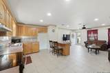 529 Guerra Ln - Photo 2