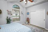 906 San Pedro - Photo 33