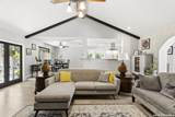 8621 Classic Oaks Ln - Photo 10