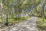 8621 Classic Oaks Ln - Photo 44