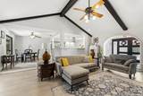 8621 Classic Oaks Ln - Photo 9