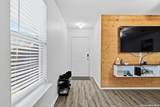 2302 Mission Glory - Photo 2
