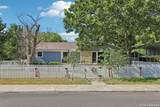 202 Sutton Dr - Photo 4