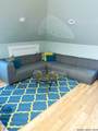 402 Locust St - Photo 3