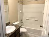 569 Advantage - Photo 13