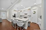 620 Guenther - Photo 11