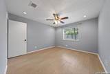 2415 Moss Ter - Photo 16