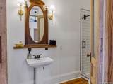 302 Lavaca Street - Photo 43