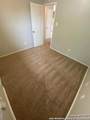8904 Meadow Trace St - Photo 3