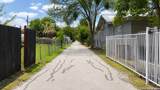 314 Nueces - Photo 4