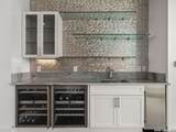 610 Market - Photo 16