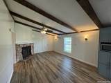 8325 Fm 327 - Photo 6