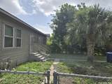 2236 Interstate 35 - Photo 12