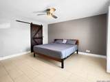 8519 Ridge Stone St - Photo 17