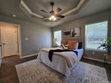 1071 Skyline Dr - Photo 22