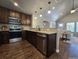 1071 Skyline Dr - Photo 8