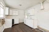 1102 Cecilia St - Photo 10