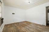1102 Cecilia St - Photo 16