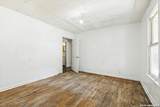 1102 Cecilia St - Photo 17