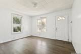 1102 Cecilia St - Photo 4