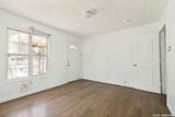 1102 Cecilia St - Photo 5