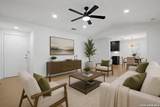 2718 Old Field Dr - Photo 3