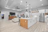 240 Eaglerock - Photo 8