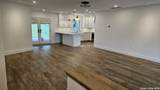 219 Edgevale - Photo 4