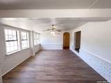 222 Colebrook Dr - Photo 2