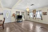 1709 Avenue E - Photo 8