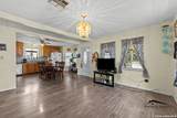 1709 Avenue E - Photo 9