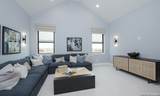743 Navarro St - Photo 10