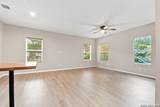 138 Hess St - Photo 4
