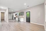 138 Hess St - Photo 5