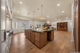 140 Oak Hampton Trail - Photo 12