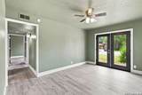 119 Harcourt Ave - Photo 4
