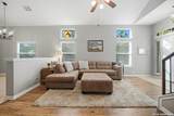 2158 Hazelwood - Photo 6