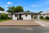 205 Mistletoe St - Photo 31