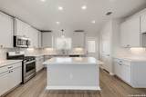 605 Jaboncillo St - Photo 5