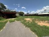 411 Trevino St - Photo 4