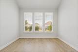 3027 Daplyn - Photo 18
