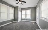 621 Hays - Photo 15
